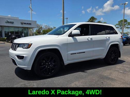 Bright White Clearcoat 2021 Jeep Grand Cherokee Laredo X