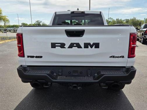 Bright White Clearcoat 2026 RAM 1500 RHO