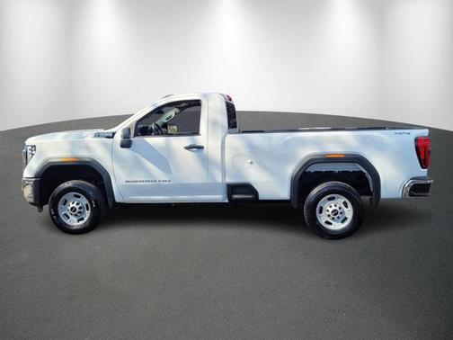 2024 GMC Sierra 2500 Pro