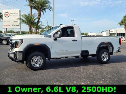 2024 GMC Sierra 2500 Pro