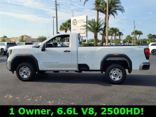 2024 GMC Sierra 2500 Pro