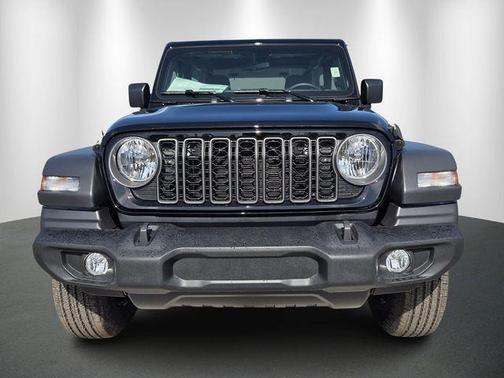 Black Clearcoat 2026 Jeep Wrangler Sport