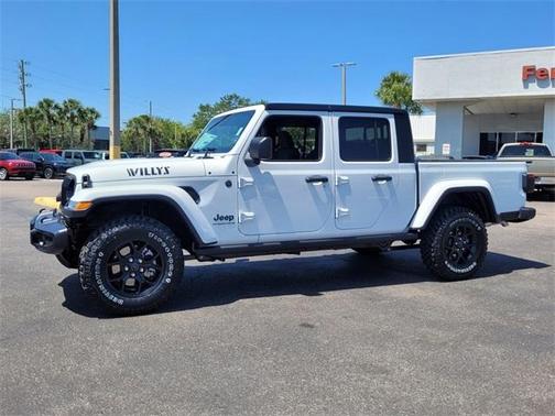 2025 Jeep Gladiator Sport