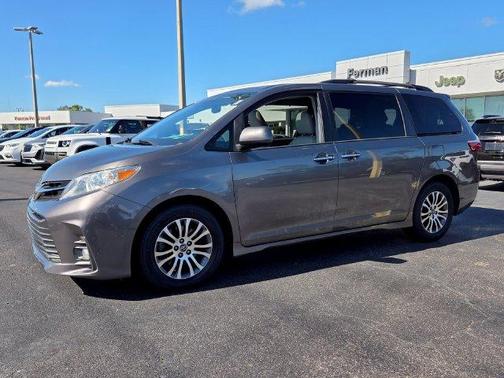 Predawn Gray Mica 2020 Toyota Sienna XLE Premium