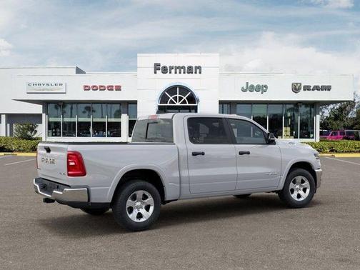 Bright White Clearcoat 2026 RAM 1500 Big Horn/Lone Star