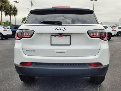 2025 Jeep Compass Sport