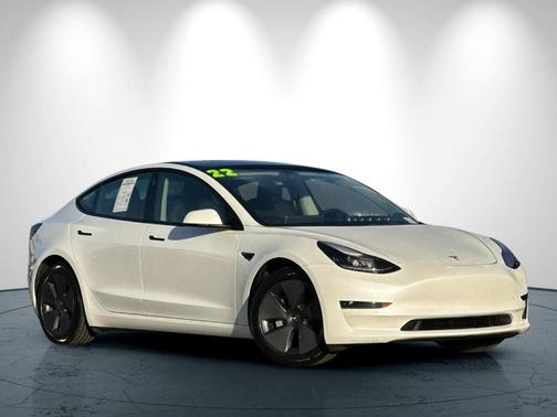 2022 Tesla Model 3 Base