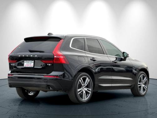 2019 Volvo XC60 T5 Momentum