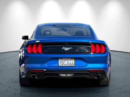 2018 Ford Mustang EcoBoost
