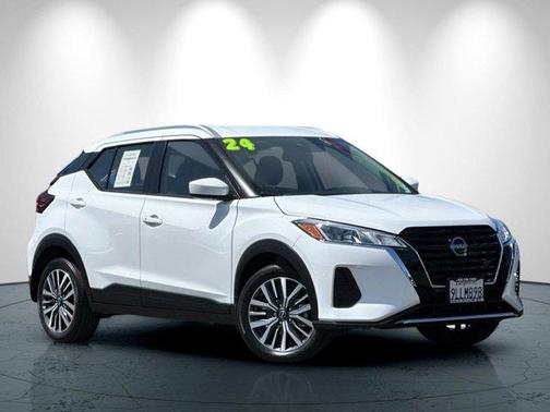 2024 Nissan Kicks SV