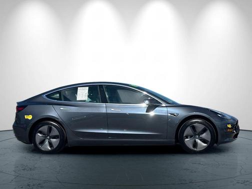 2019 Tesla Model 3 Standard
