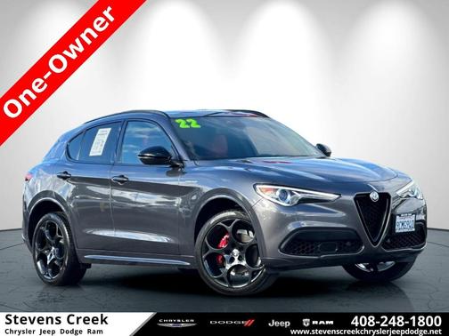 2022 Alfa Romeo Stelvio Veloce