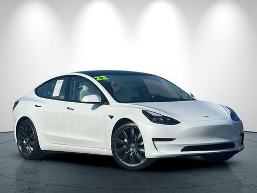 2022 Tesla Model 3 Base