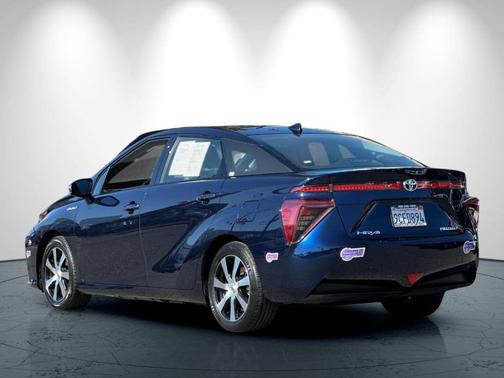 2019 Toyota Mirai Base