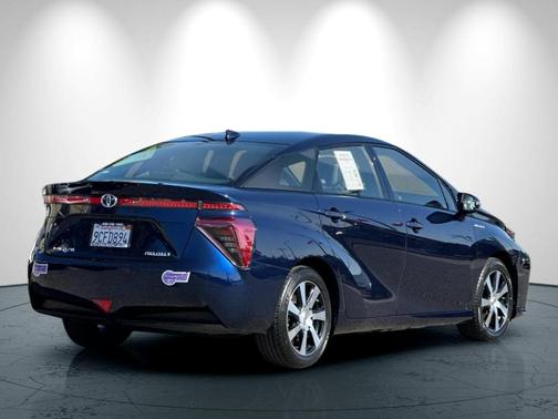 2019 Toyota Mirai Base