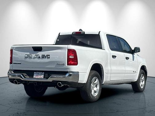 Bright White 2026 RAM 1500 Big Horn