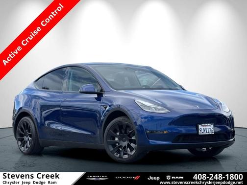 2024 Tesla Model Y Standard Range