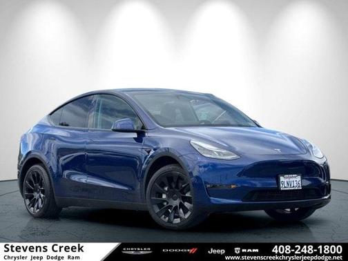 2024 Tesla Model Y Base