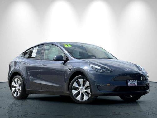 2023 Tesla Model Y Long Range