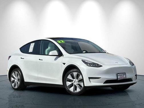 2022 Tesla Model Y Long Range