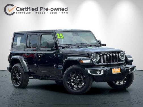 Black Clearcoat 2025 Jeep Wrangler 4xe Sahara