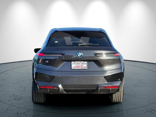 2023 BMW iX xDrive50
