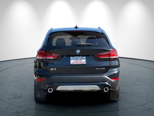 2022 BMW X1 sDrive28i