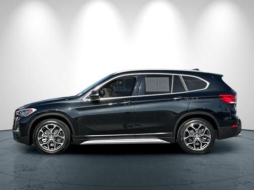 2022 BMW X1 sDrive28i