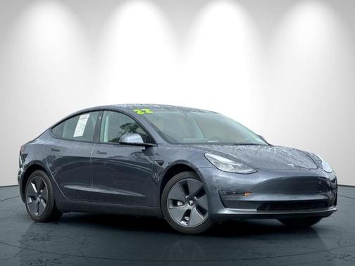 Black 2022 Tesla Model 3 Long Range