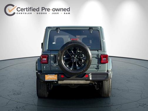 2025 Jeep Wrangler 4xe Sahara