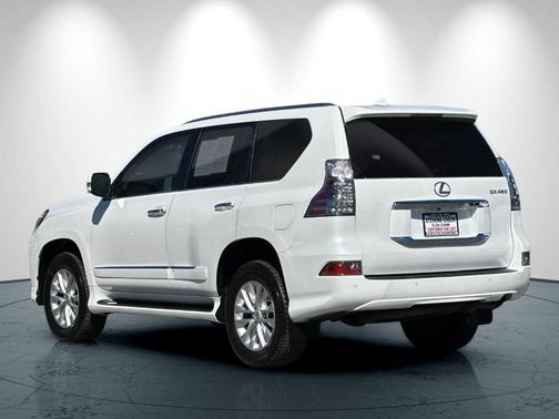 White 2017 Lexus GX 460 Base