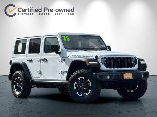 Bright White Clearcoat 2025 Jeep Wrangler 4xe Rubicon