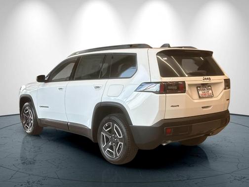 2026 Jeep Cherokee LAREDO/LIMITED