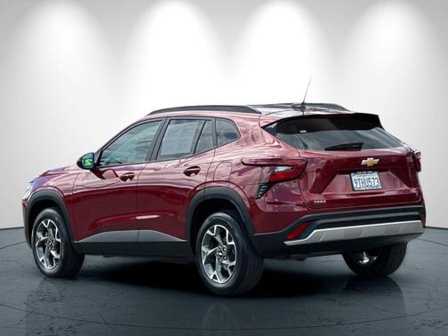 Crimson Metallic 2025 Chevrolet Trax LT