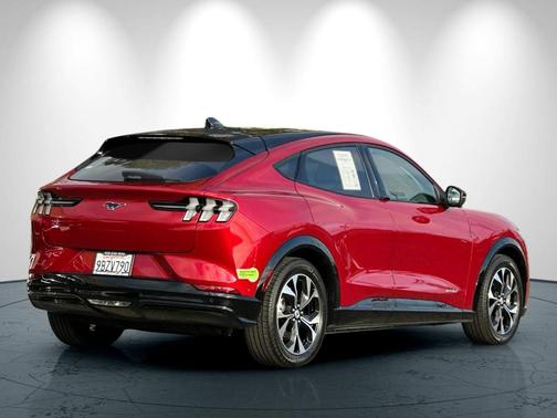 2022 Ford Mustang Mach-E Premium