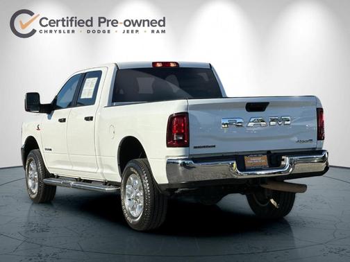 Bright White Clearcoat 2025 RAM 2500 Big Horn