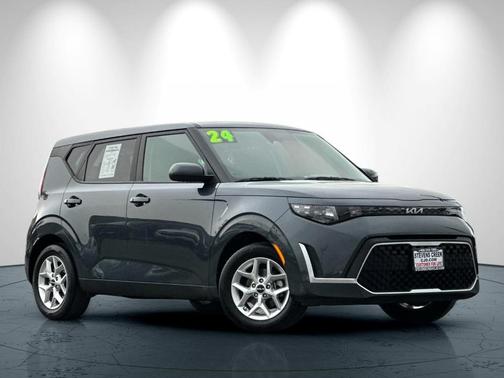 2024 Kia Soul LX