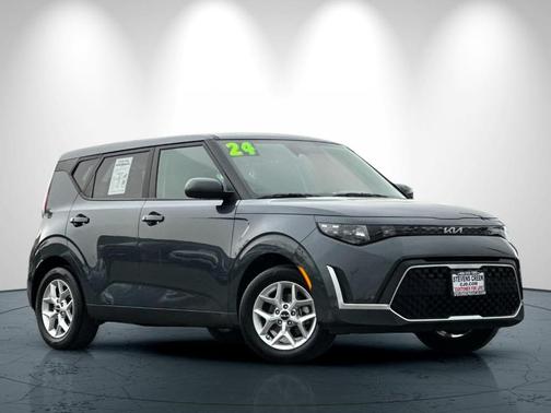 2024 Kia Soul LX