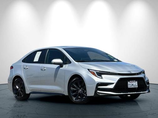 2025 Toyota Corolla XSE
