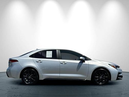 2025 Toyota Corolla XSE