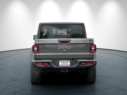 Granite Crystal 2026 Jeep Gladiator Rubicon