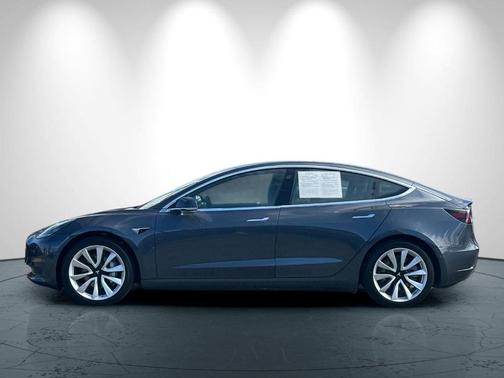 Gray 2020 Tesla Model 3 Standard Range Plus