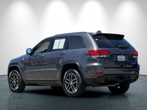 2018 Jeep Grand Cherokee Trailhawk