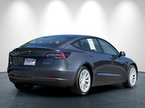 Midnight Silver Metallic 2022 Tesla Model 3 Long Range