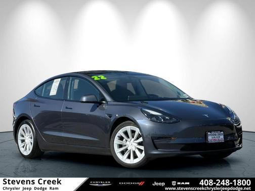 Midnight Silver Metallic 2022 Tesla Model 3 Long Range