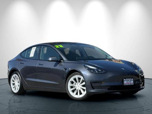 Midnight Silver Metallic 2022 Tesla Model 3 Long Range