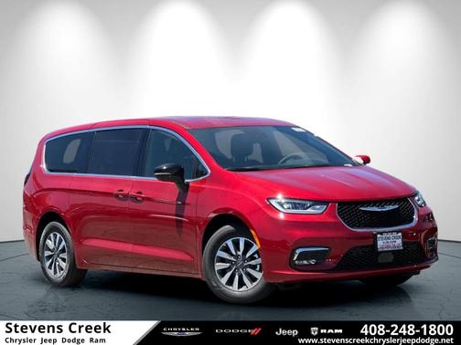 2025 Chrysler Pacifica Hybrid Select