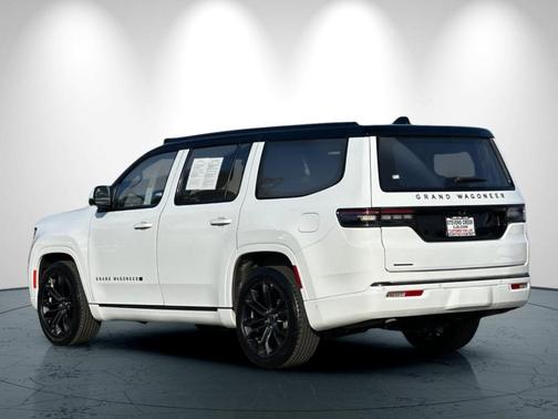 2022 Jeep Grand Wagoneer Series II