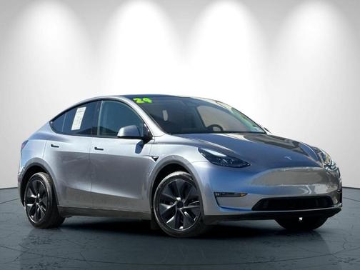 2024 Tesla Model Y Long Range