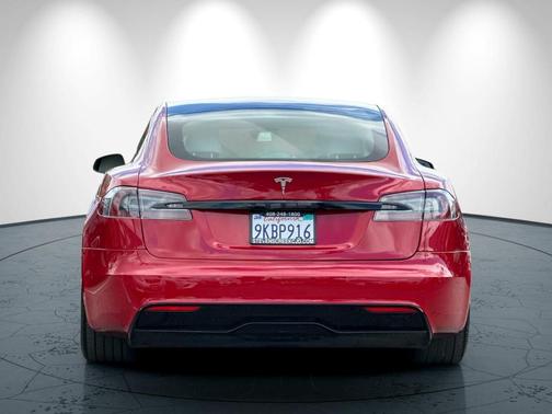 Red Multi 2022 Tesla Model S Base